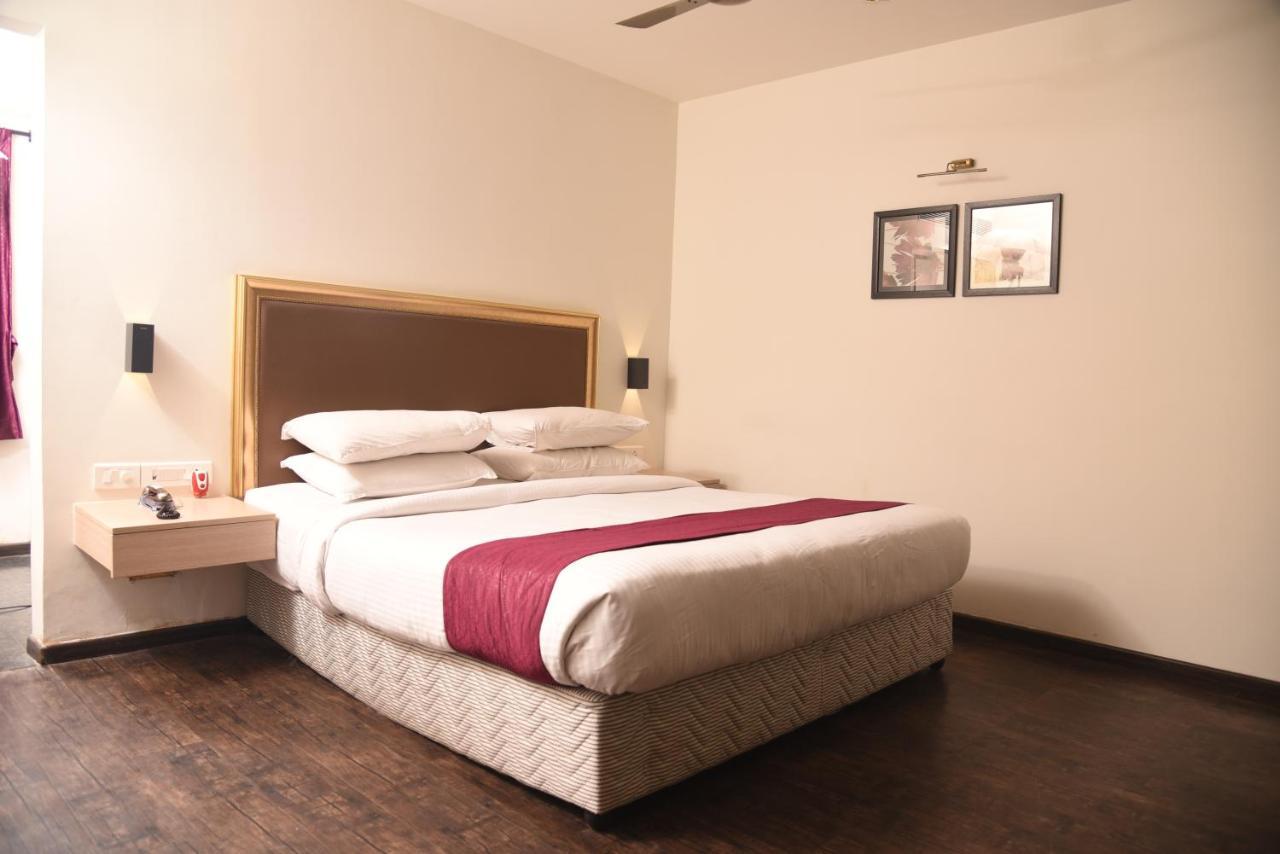 Hotel Sabareesh Park 马杜赖 外观 照片